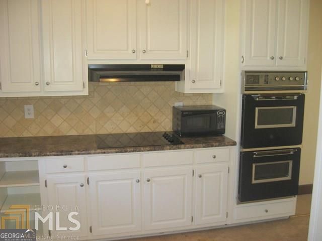 5433 Wydella Road SW, Lilburn, GA 30047