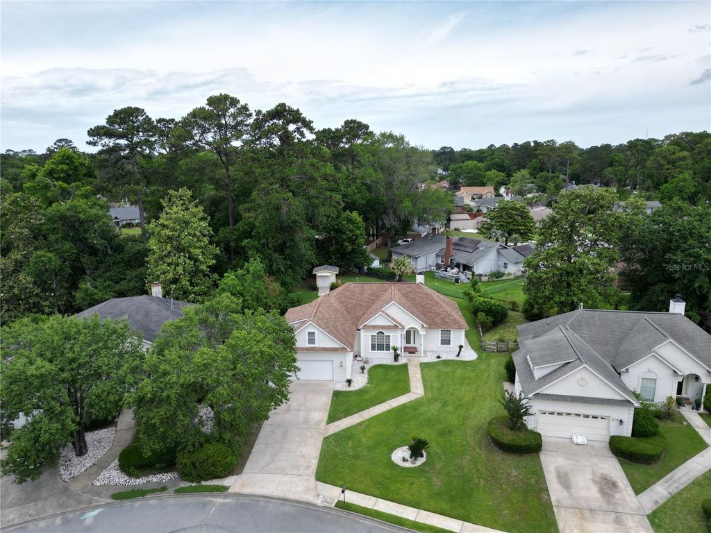 Image 14 of property listing at 136 SUMMER WINDS DRIVE, Savannah, GA 31410