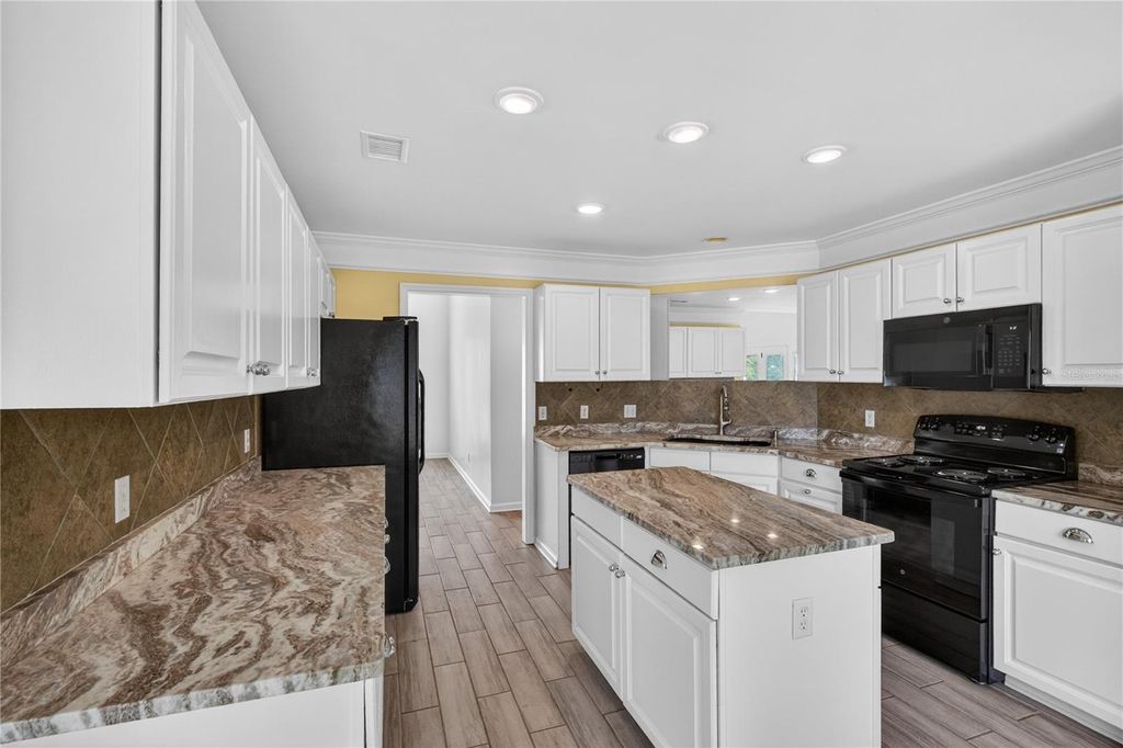 Image 35 of property listing at 136 SUMMER WINDS DRIVE, Savannah, GA 31410