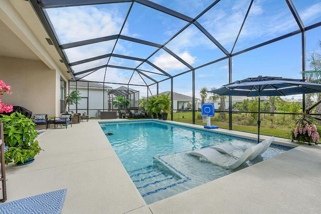 13865 SE Blackwood Drive, Port St. Lucie, FL 34984