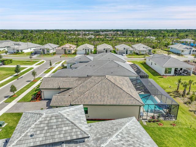 13865 SE Blackwood Drive, Port St. Lucie, FL 34984