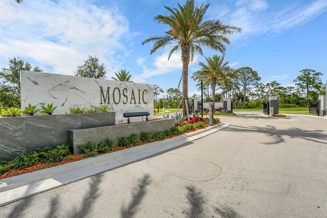 13865 SE Blackwood Drive, Port St. Lucie, FL 34984