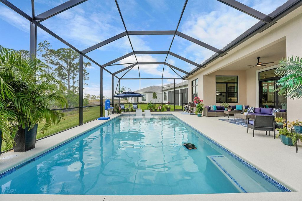 13865 SE Blackwood Drive, Port St. Lucie, FL 34984
