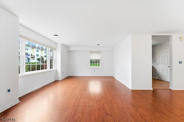 179 Roseland Ave 7, Caldwell Boro Twp., NJ 07006