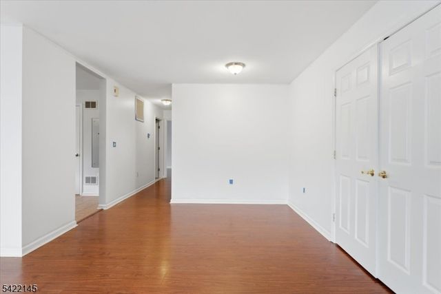 179 Roseland Ave 7, Caldwell Boro Twp., NJ 07006