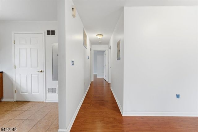 179 Roseland Ave 7, Caldwell Boro Twp., NJ 07006