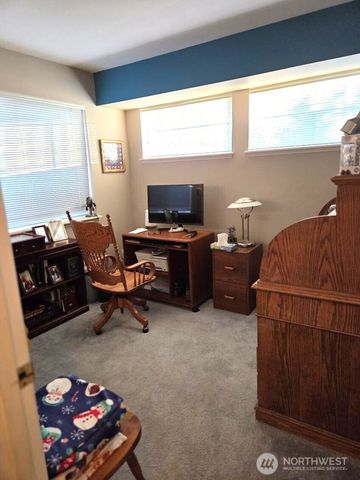 28136 233rd Avenue SE, Maple Valley, WA 98038