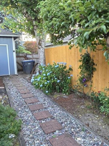 28136 233rd Avenue SE, Maple Valley, WA 98038