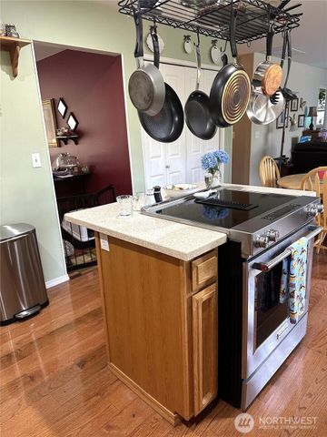 28136 233rd Avenue SE, Maple Valley, WA 98038