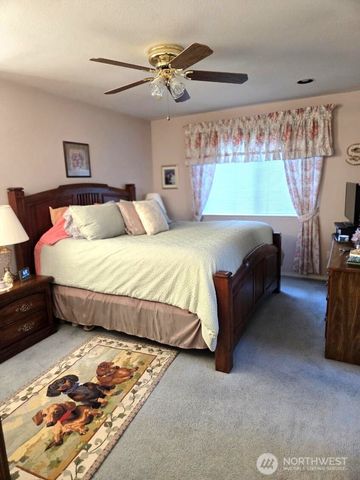 28136 233rd Avenue SE, Maple Valley, WA 98038