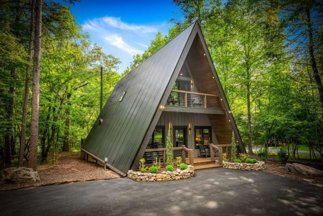 44 Magnolia Trail, Mccaysville, GA 30555