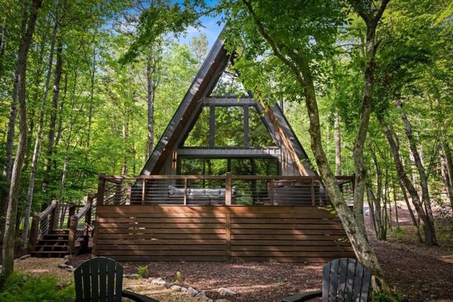 44 Magnolia Trail, Mccaysville, GA 30555
