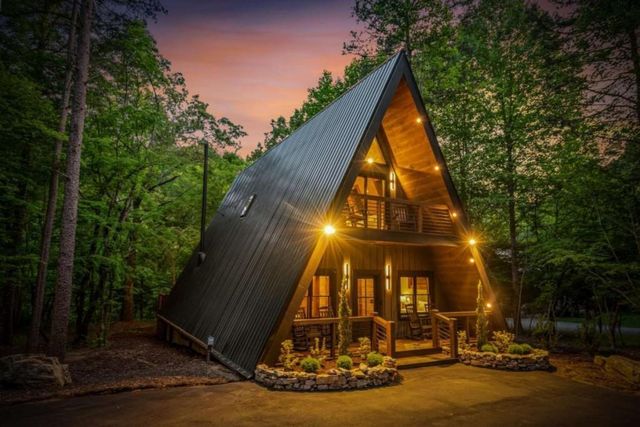 44 Magnolia Trail, Mccaysville, GA 30555