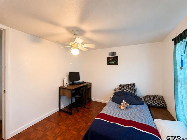 1414 N SUMMIT AVE, Tyler, TX 75702