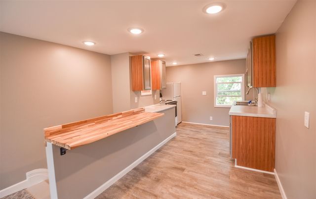 127 W High Street, Union City, MI 49094