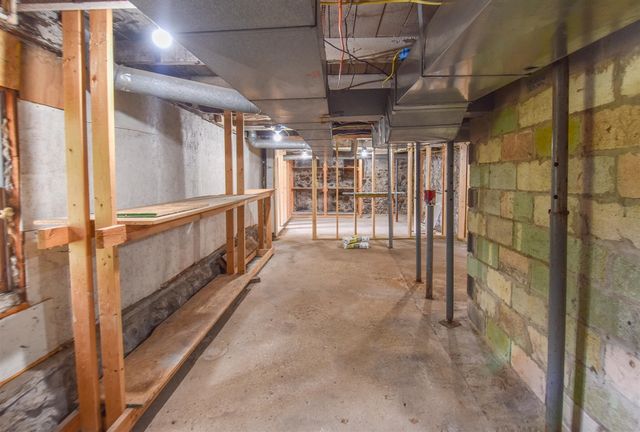 127 W High Street, Union City, MI 49094