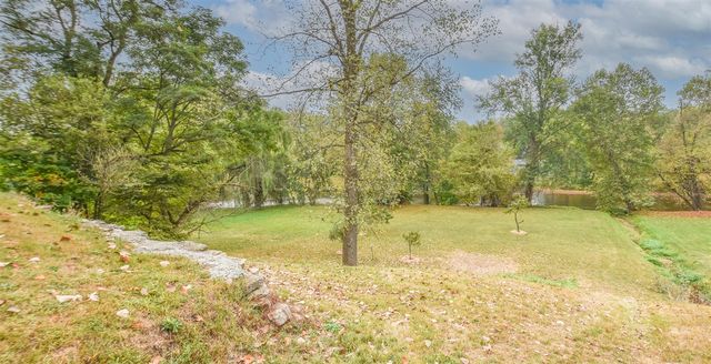 127 W High Street, Union City, MI 49094