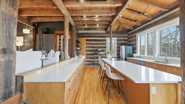 1908 Clear Brooks Drive, Signal Mountain, TN 37377