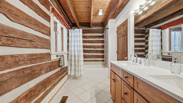 1908 Clear Brooks Drive, Signal Mountain, TN 37377