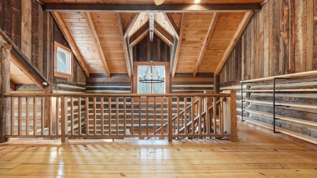 1908 Clear Brooks Drive, Signal Mountain, TN 37377