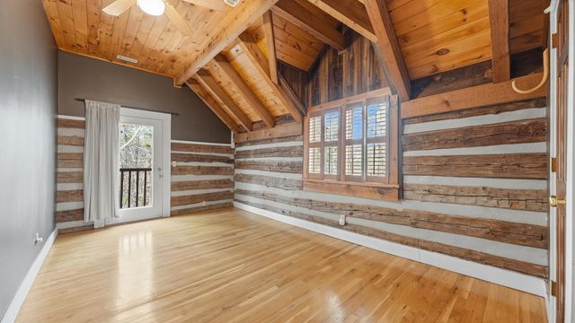 1908 Clear Brooks Drive, Signal Mountain, TN 37377