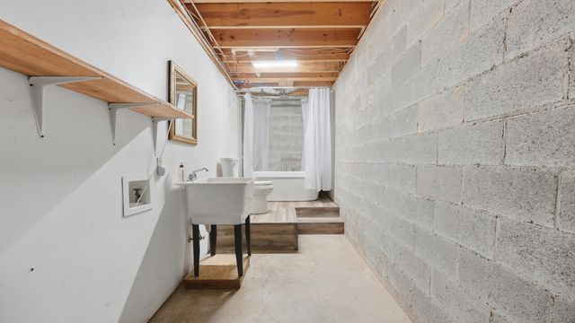 1908 Clear Brooks Drive, Signal Mountain, TN 37377