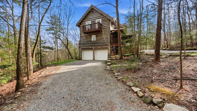 1908 Clear Brooks Drive, Signal Mountain, TN 37377