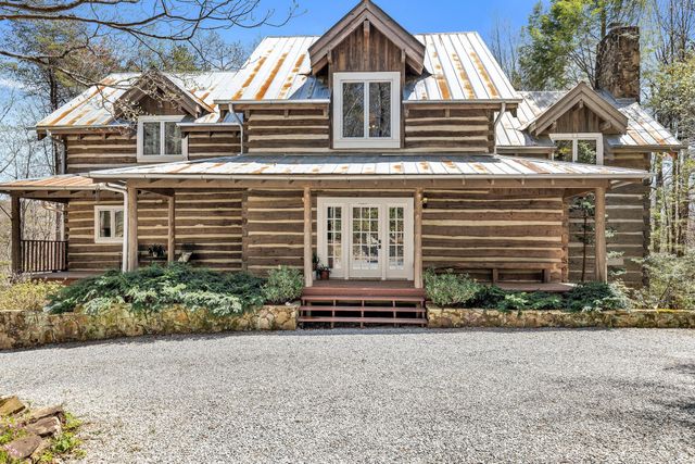 1908 Clear Brooks Drive, Signal Mountain, TN 37377