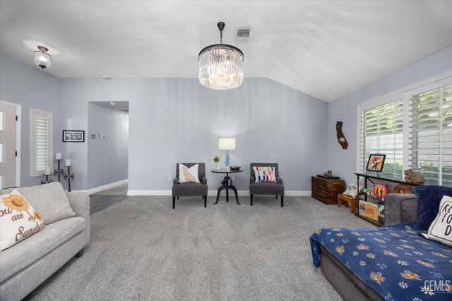 14508 Harvest Crest Avenue, Bakersfield, CA 93314