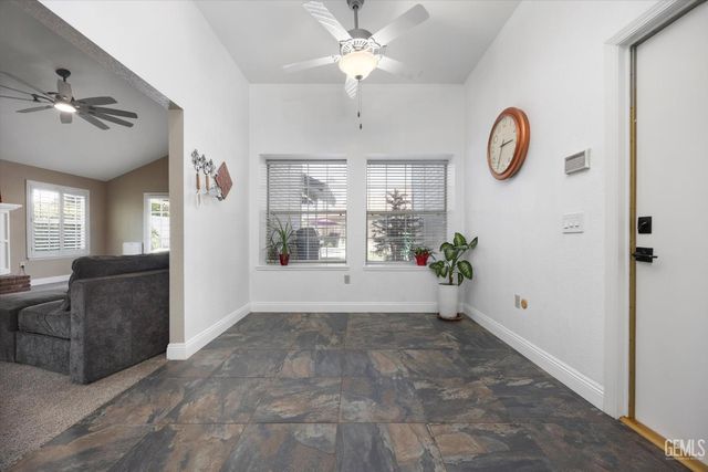 14508 Harvest Crest Avenue, Bakersfield, CA 93314