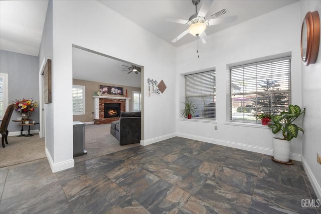 14508 Harvest Crest Avenue, Bakersfield, CA 93314