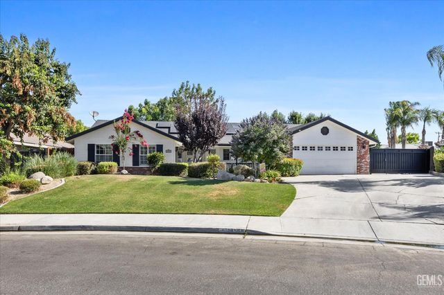 14508 Harvest Crest Avenue, Bakersfield, CA 93314
