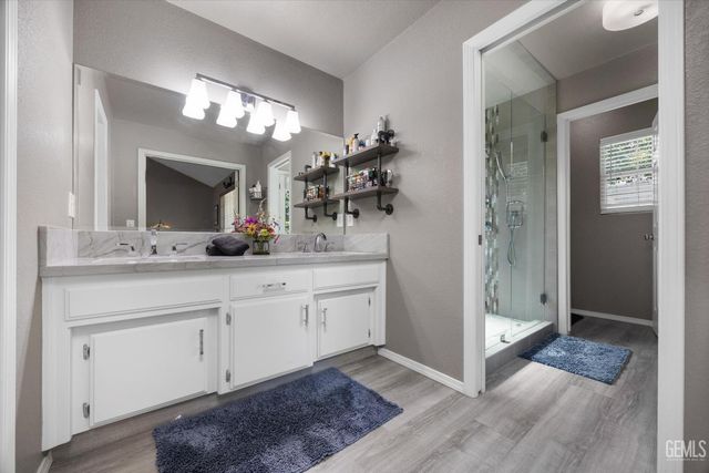 14508 Harvest Crest Avenue, Bakersfield, CA 93314