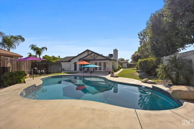 14508 Harvest Crest Avenue, Bakersfield, CA 93314