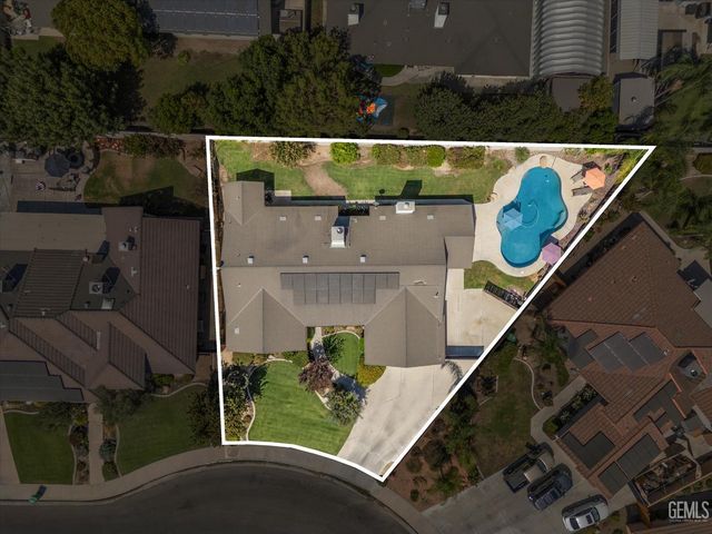 14508 Harvest Crest Avenue, Bakersfield, CA 93314