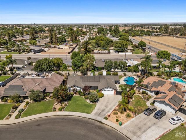 14508 Harvest Crest Avenue, Bakersfield, CA 93314
