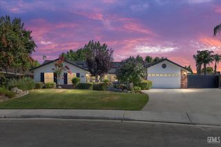 14508 Harvest Crest Avenue, Bakersfield, CA 93314