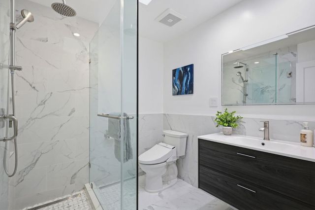 412 University Street, San Francisco, CA 94134