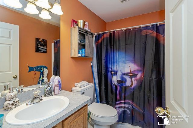 155 Caribou Run Road, Dundee, MI 48131