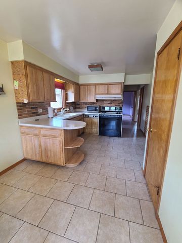 3623 Hawthorne Street, Franklin Park, IL 60131