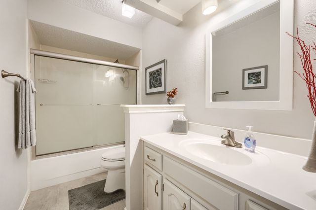106 Waits Circle, Garland, TX 75043