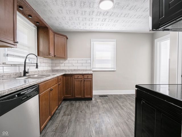 947 E Bradbury Avenue, Indianapolis, IN 46203