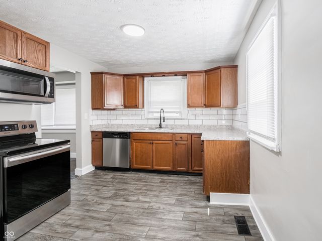 947 E Bradbury Avenue, Indianapolis, IN 46203