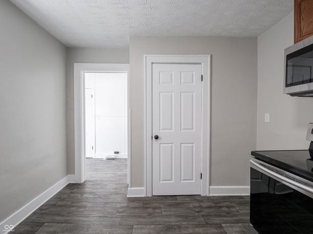 947 E Bradbury Avenue, Indianapolis, IN 46203