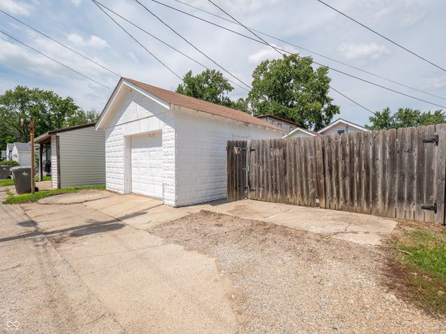 947 E Bradbury Avenue, Indianapolis, IN 46203