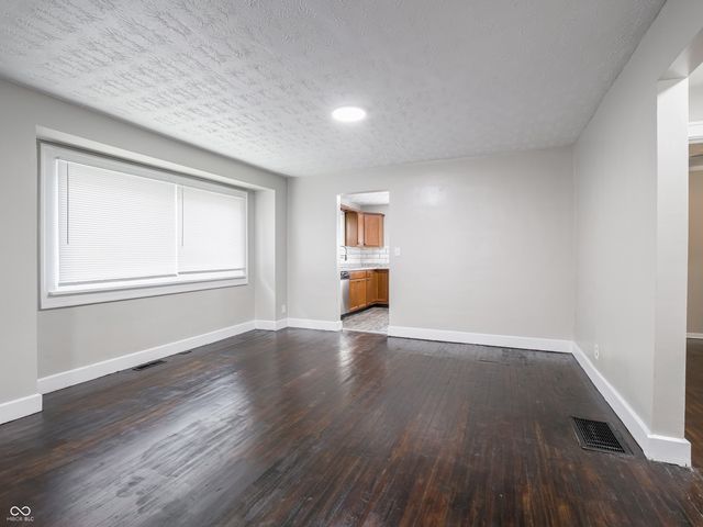 947 E Bradbury Avenue, Indianapolis, IN 46203