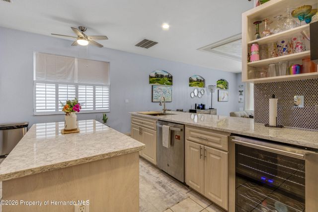 5466 Legend Hills Lane, Brooksville, FL 34609