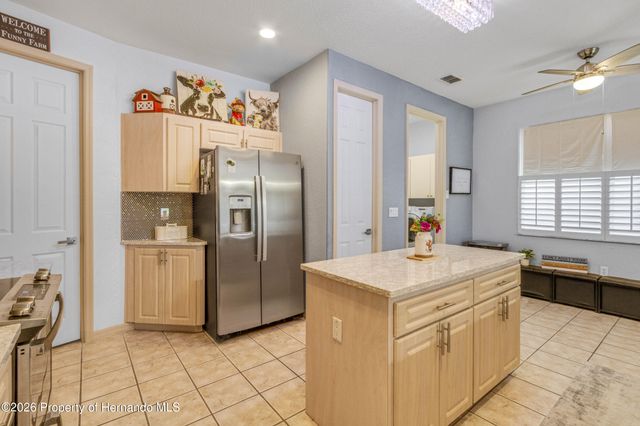 5466 Legend Hills Lane, Brooksville, FL 34609