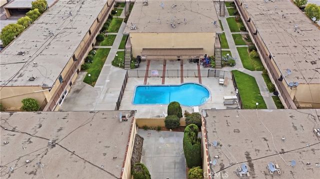 5535 Ackerfield Avenue 28, Long Beach, CA 90805