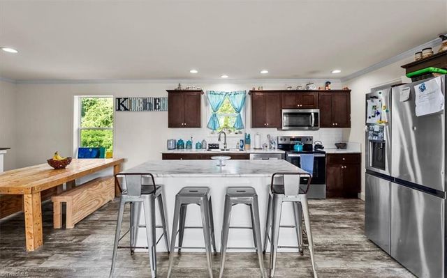 243 Blue Rose Lane, Lexington, NC 27295